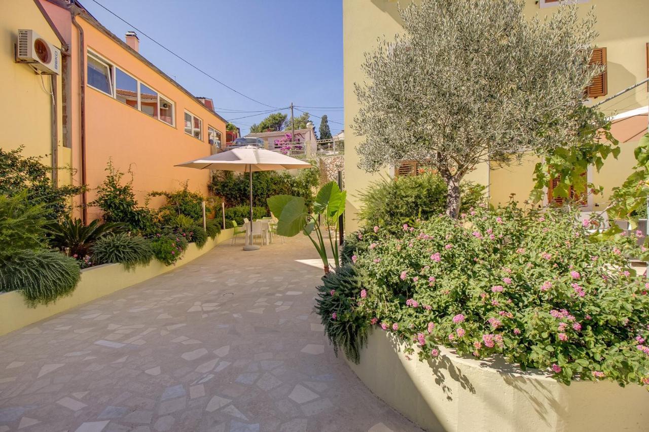 Apartment Jasna Mali Losinj Exterior photo