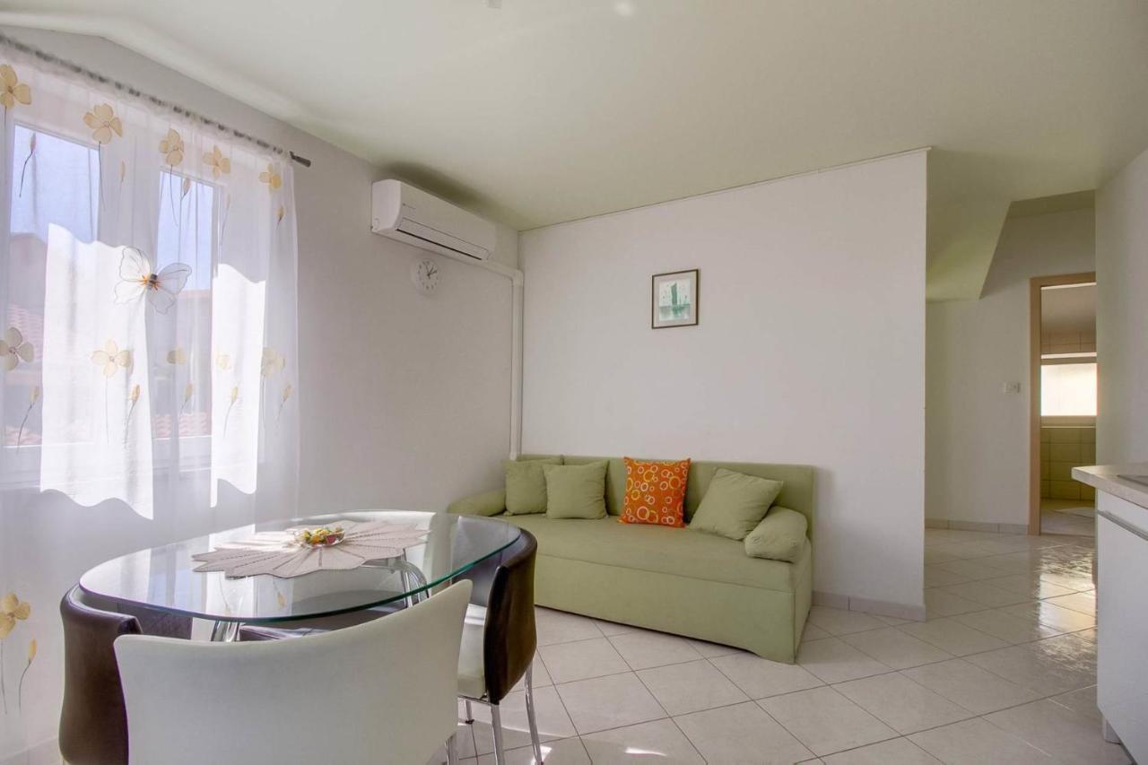 Apartment Jasna Mali Losinj Exterior photo